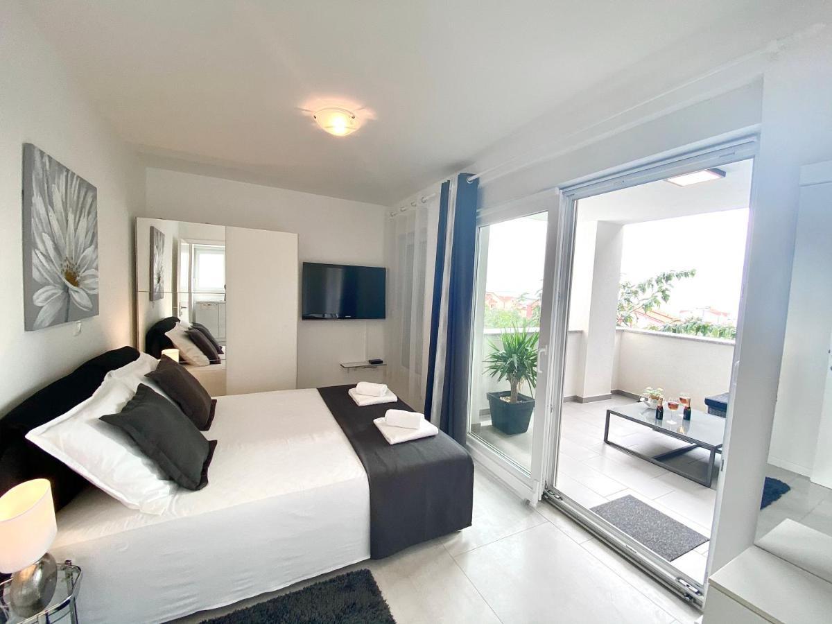 Fantasy View Villa 노바야 외부 사진